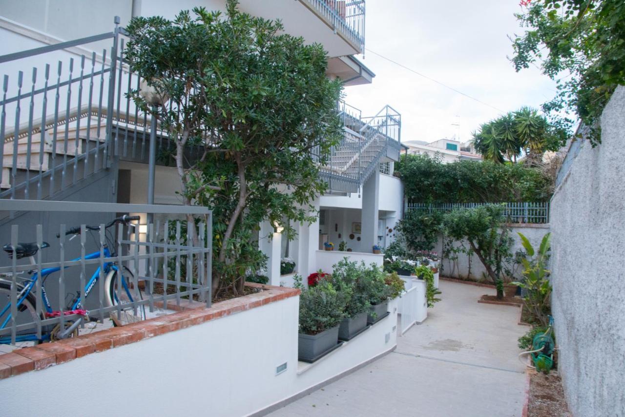 Apartamento Mondello Manick Mare Palermo Exterior foto